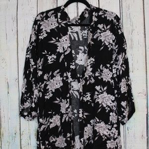 NWOT Spiritual Gangster Black Floral Kimono
